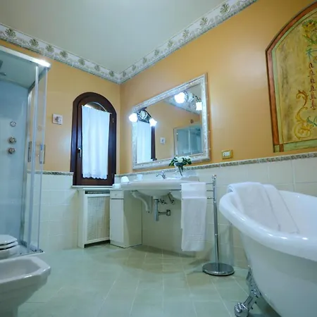Regina Di Sicilia Villa *